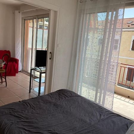 Studio A Sanary-Sur-Mer Avec Balcon A 200M Du Port エクステリア 写真